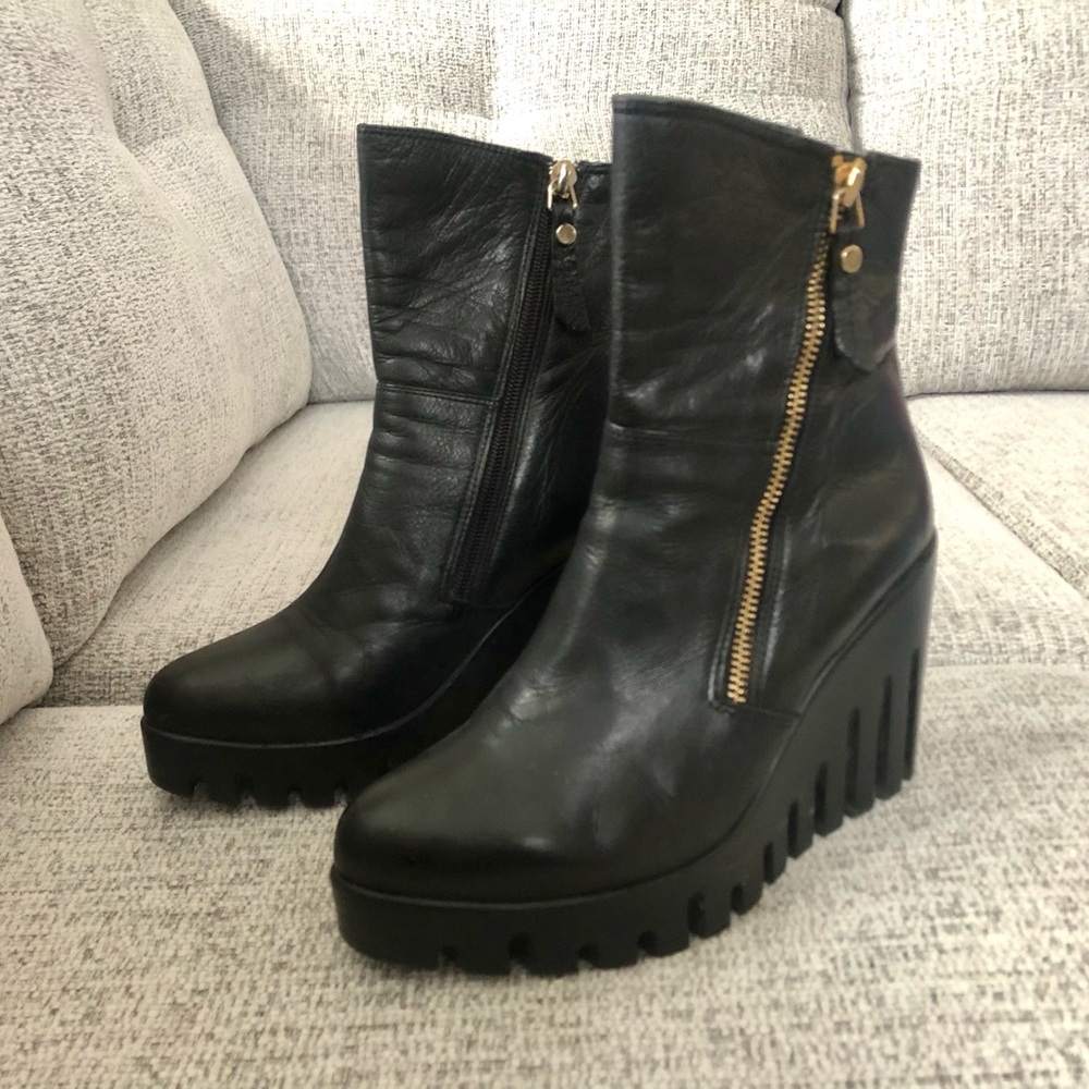 Leather platform boots